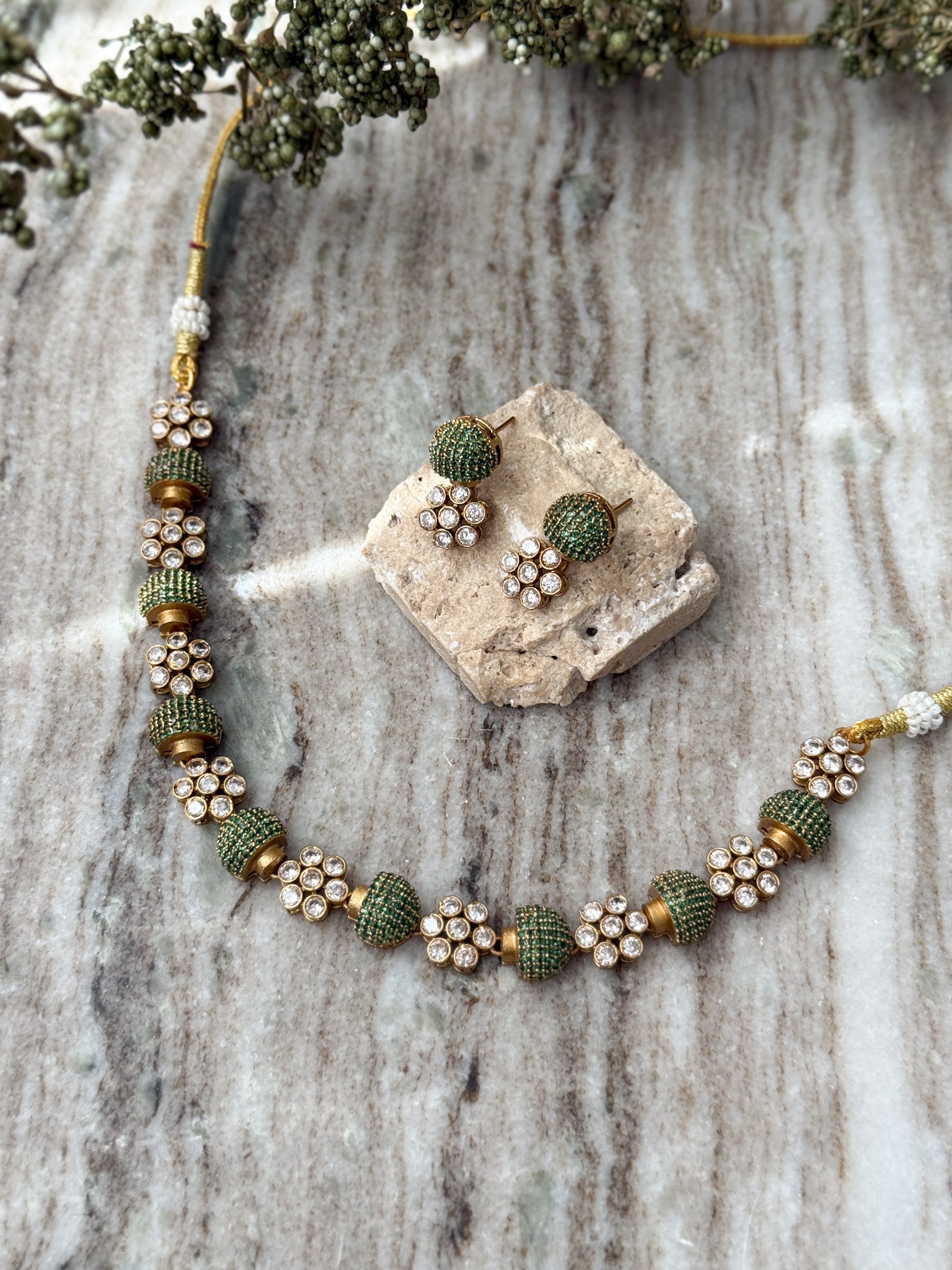 ISABELLE Necklace Set