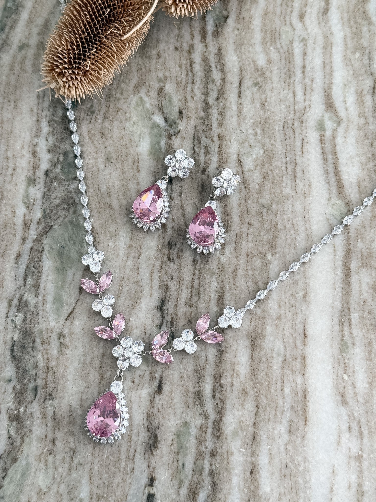 EMERY Necklace Set