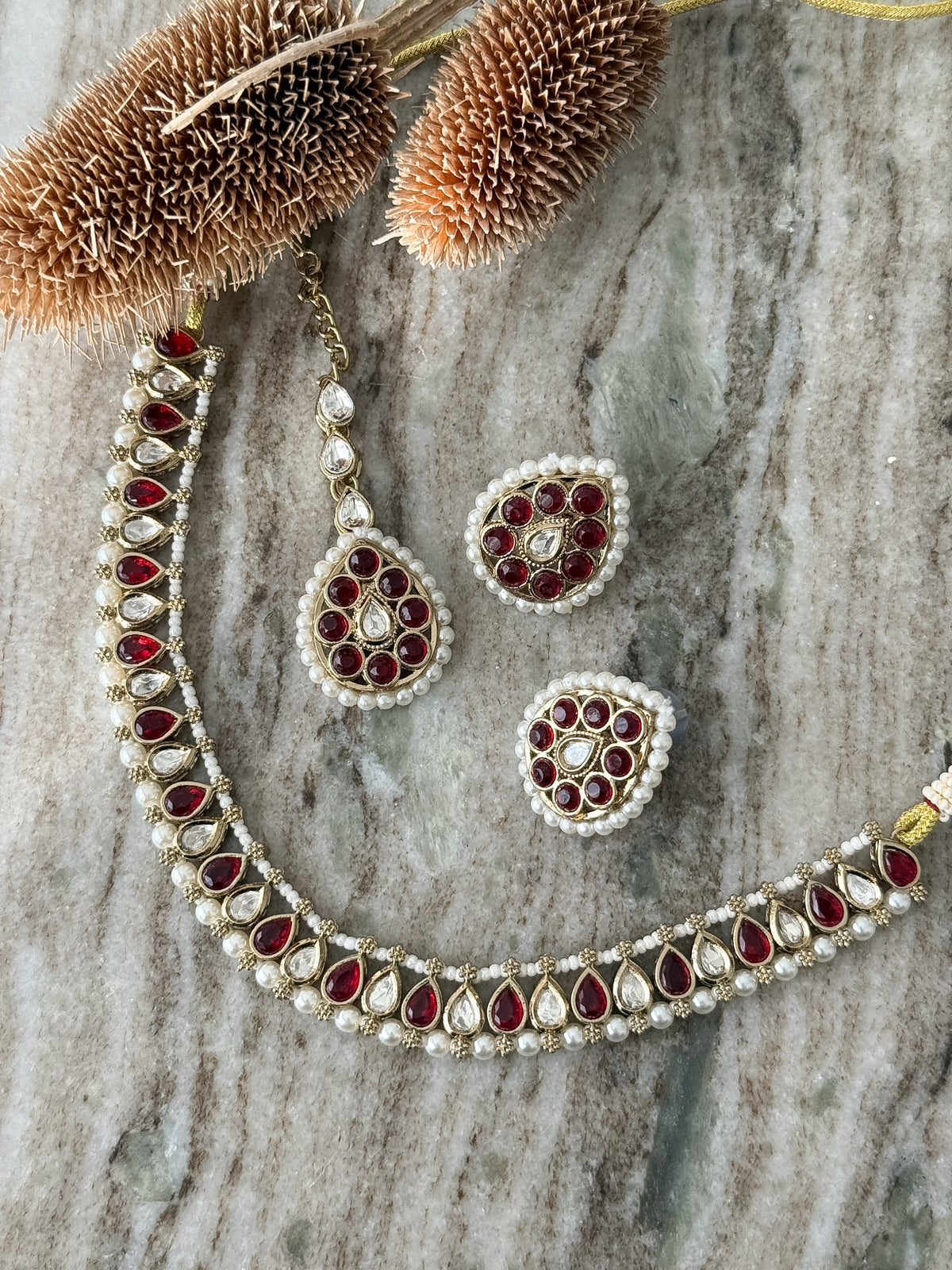 SARA Necklace Set