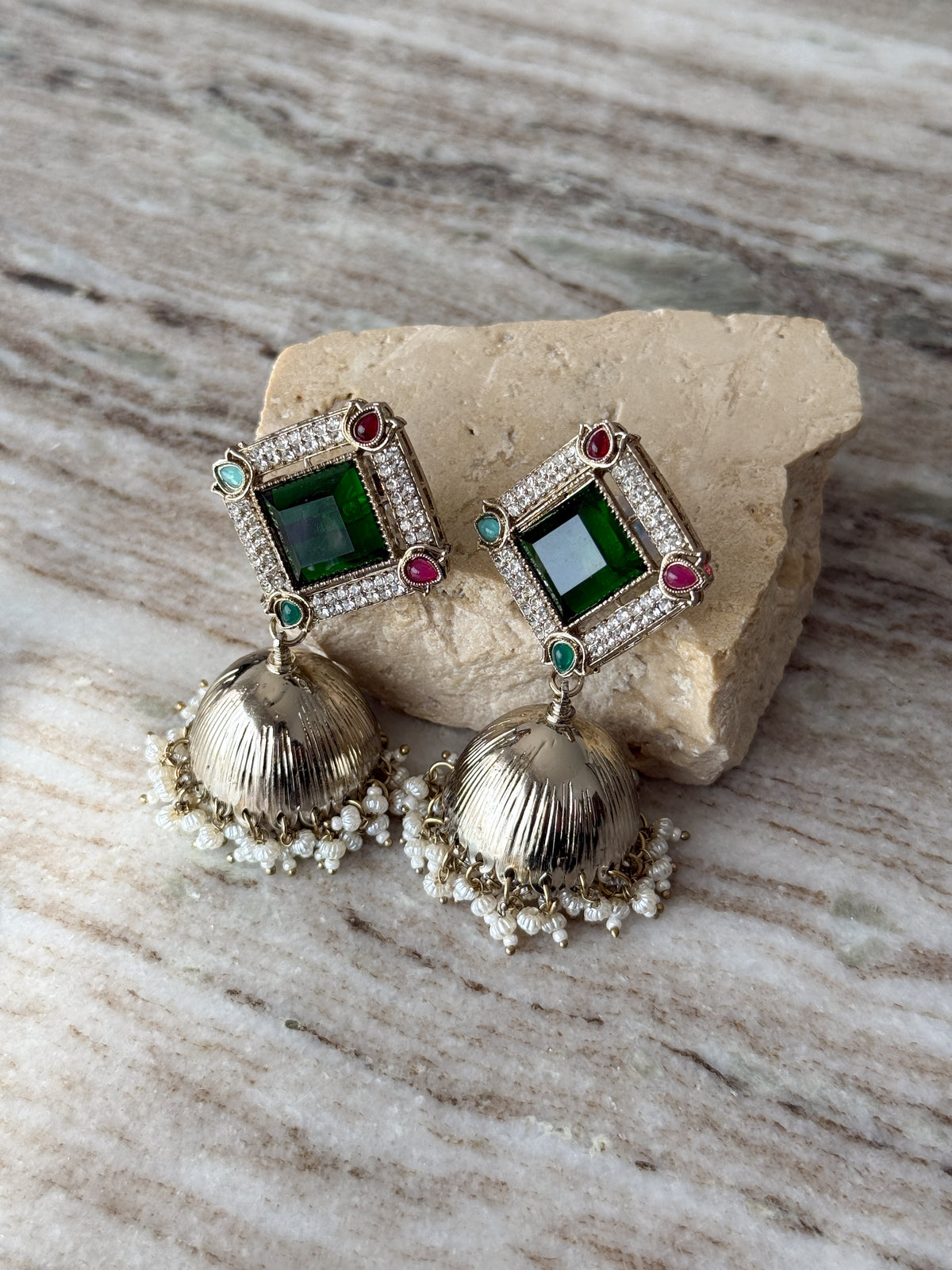 AVANTI Earrings