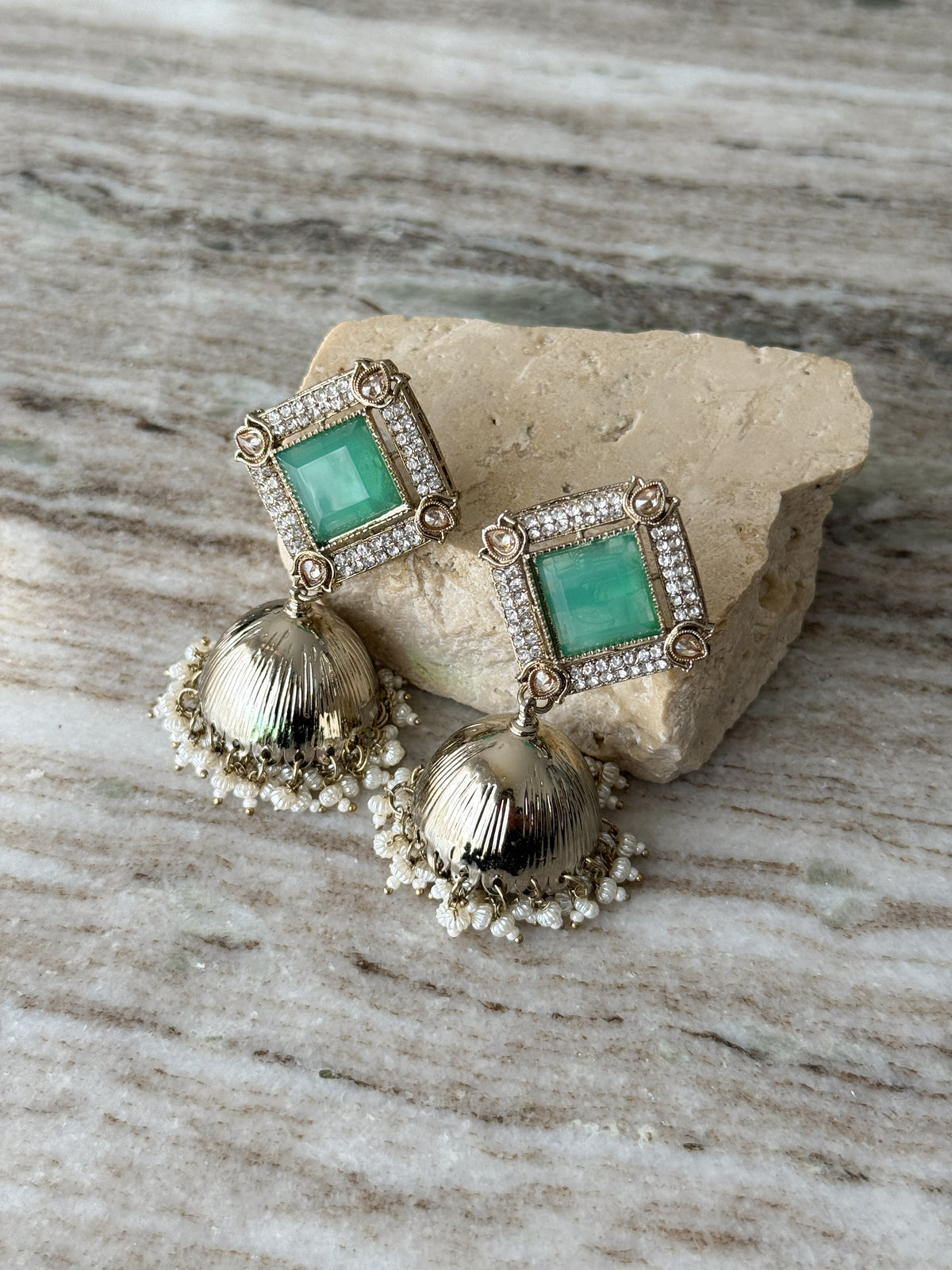 AVANTI Earrings