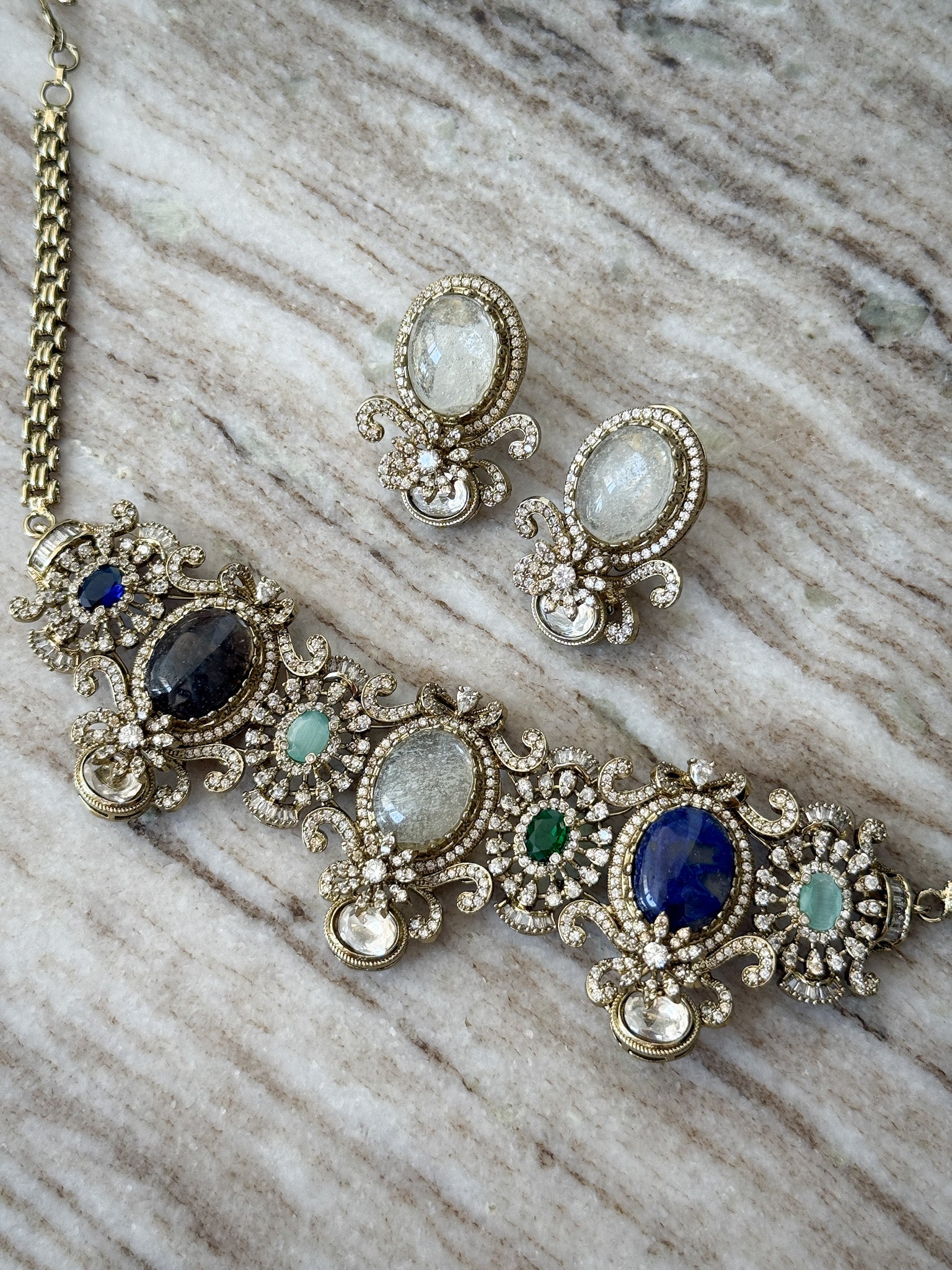 ISLA Necklace Set