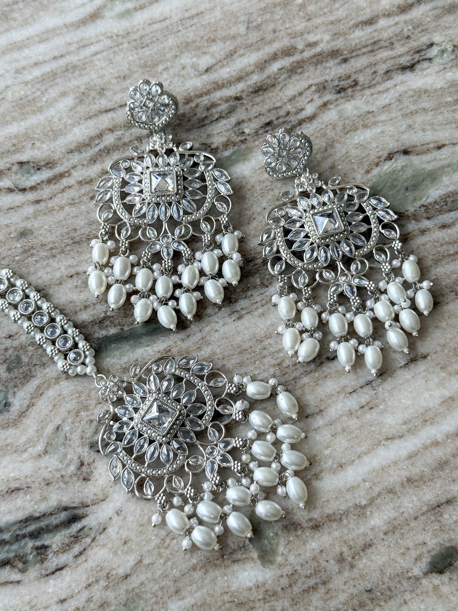PRIYANKA Tikka Set Toshi Jewels