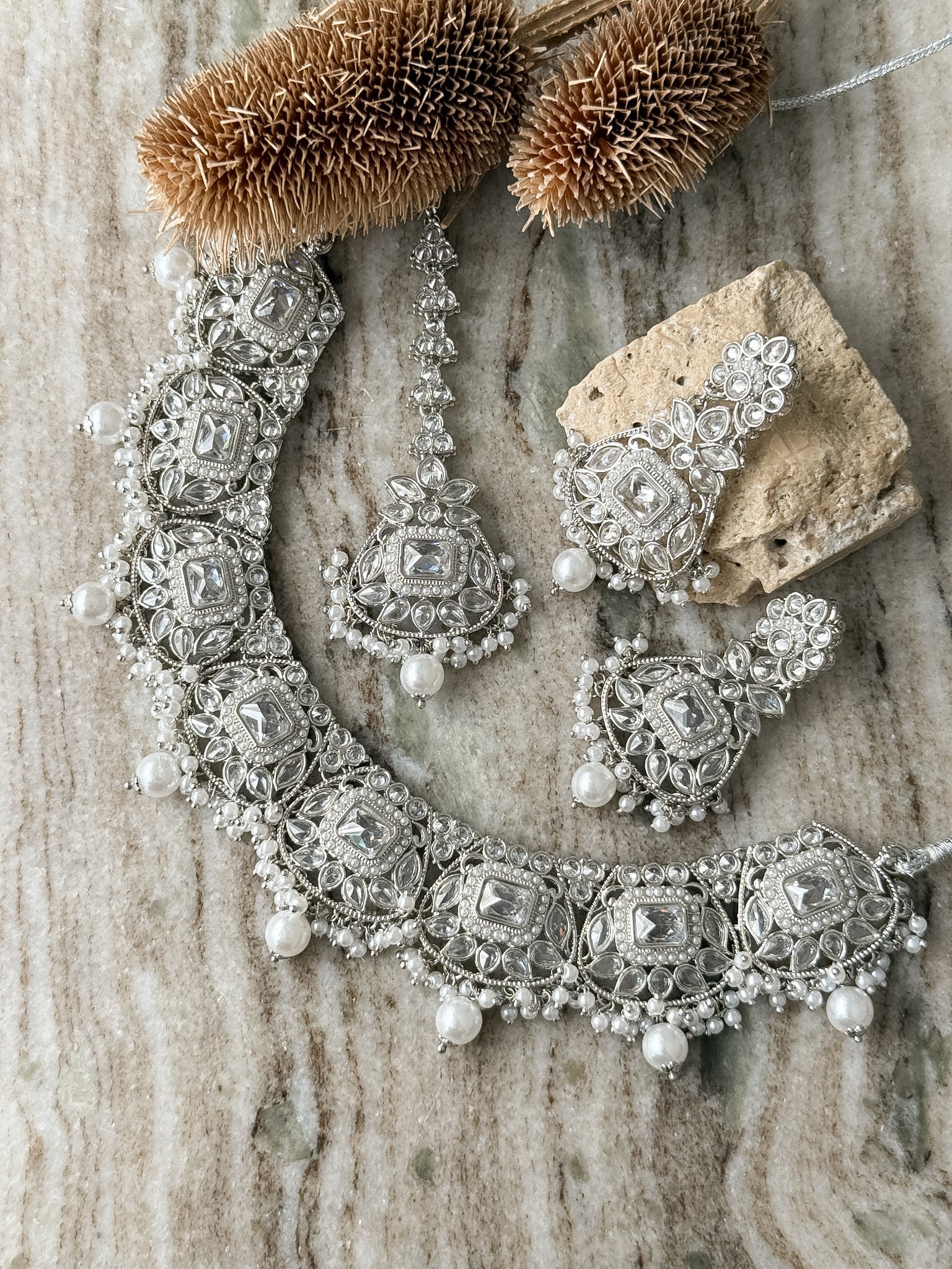 CHRISSY Necklace Set