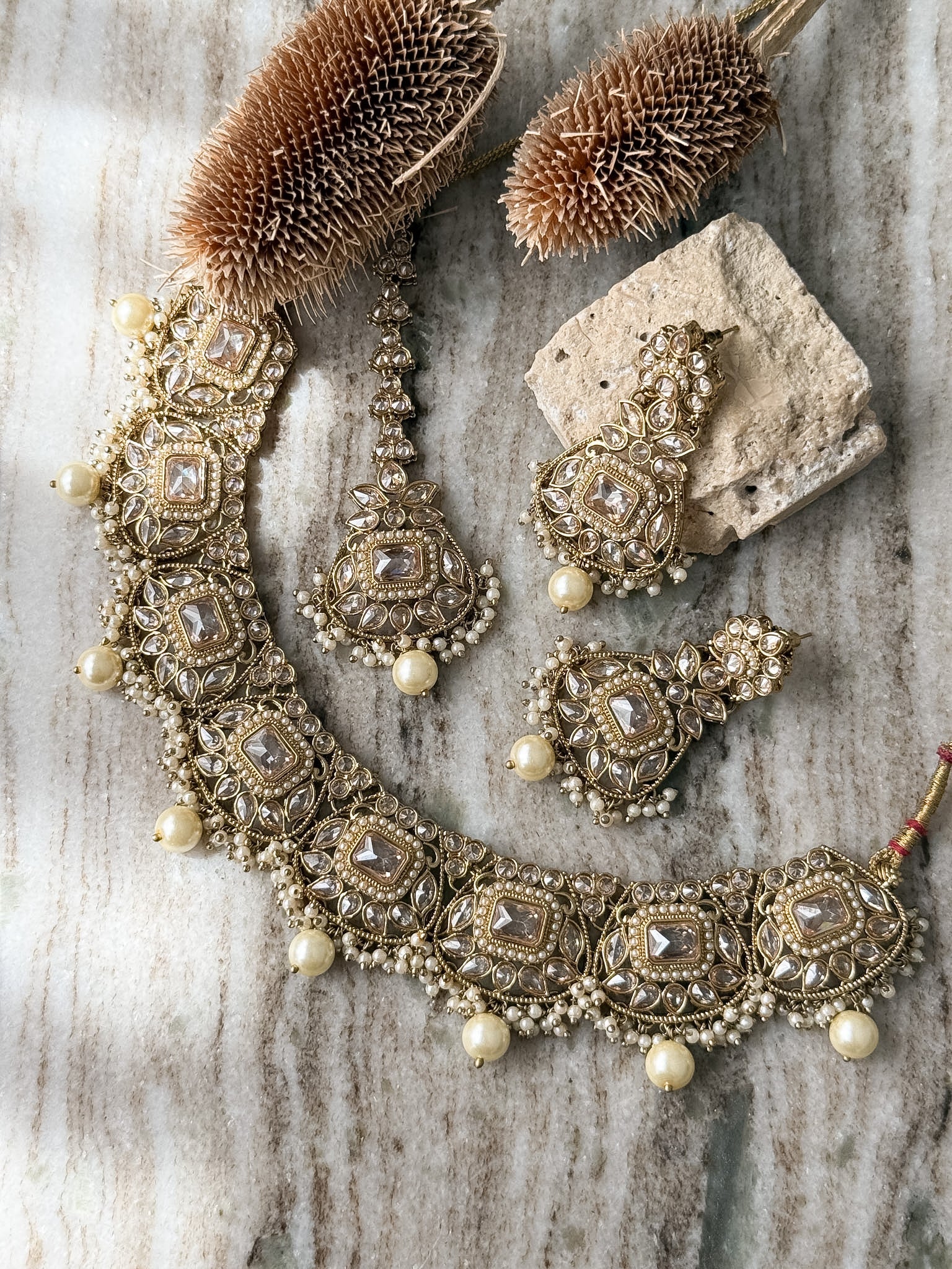 CHRISSY Necklace Set