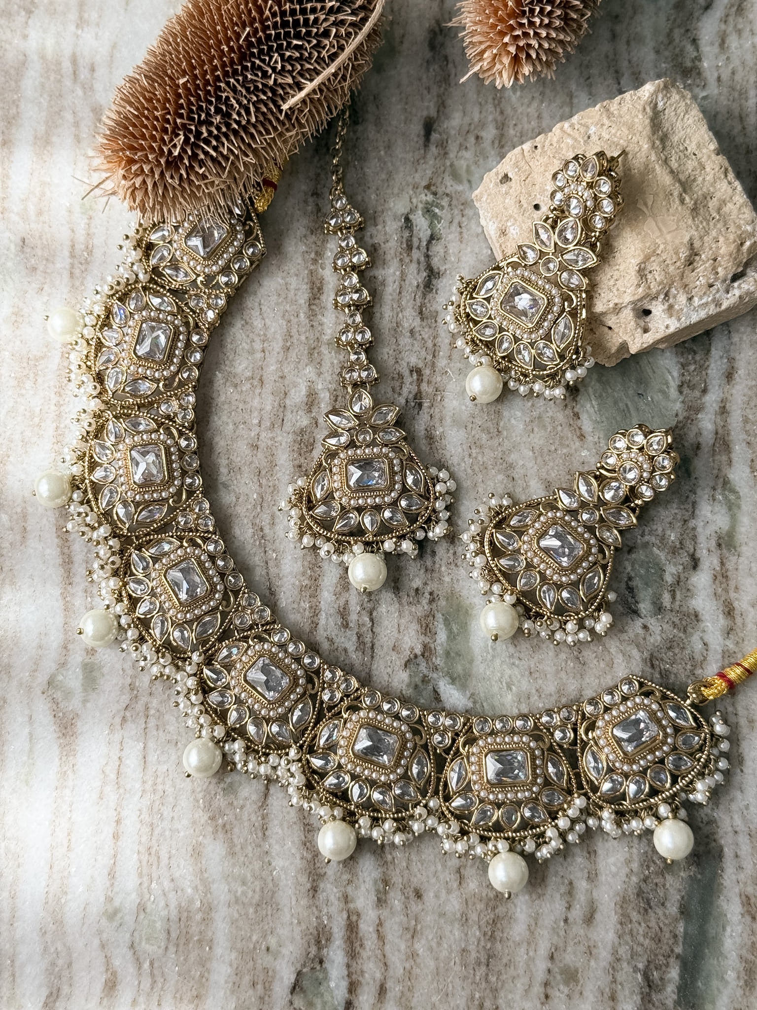 CHRISSY Necklace Set