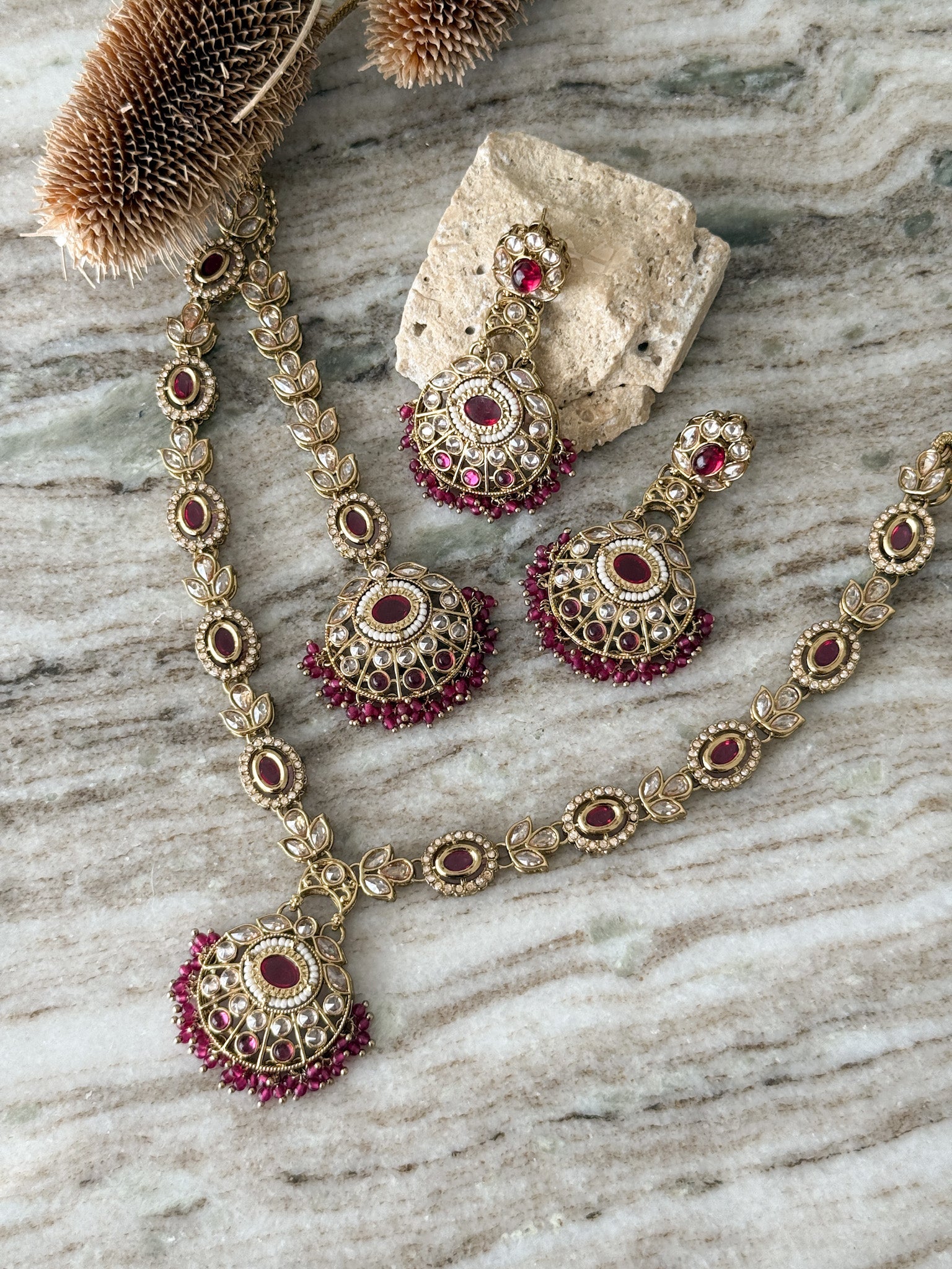 AMISHA Necklace Set