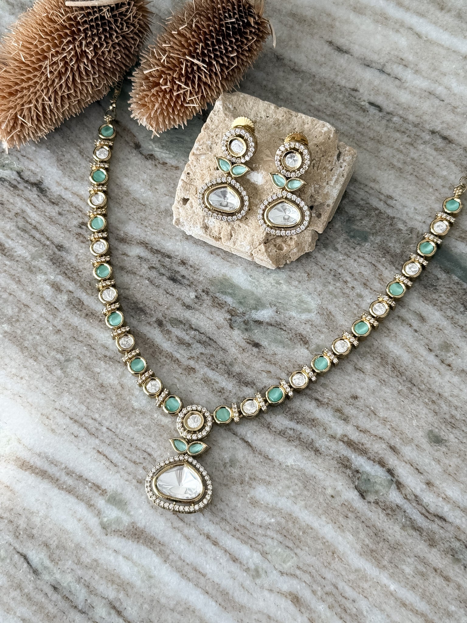 CLEO Necklace Set