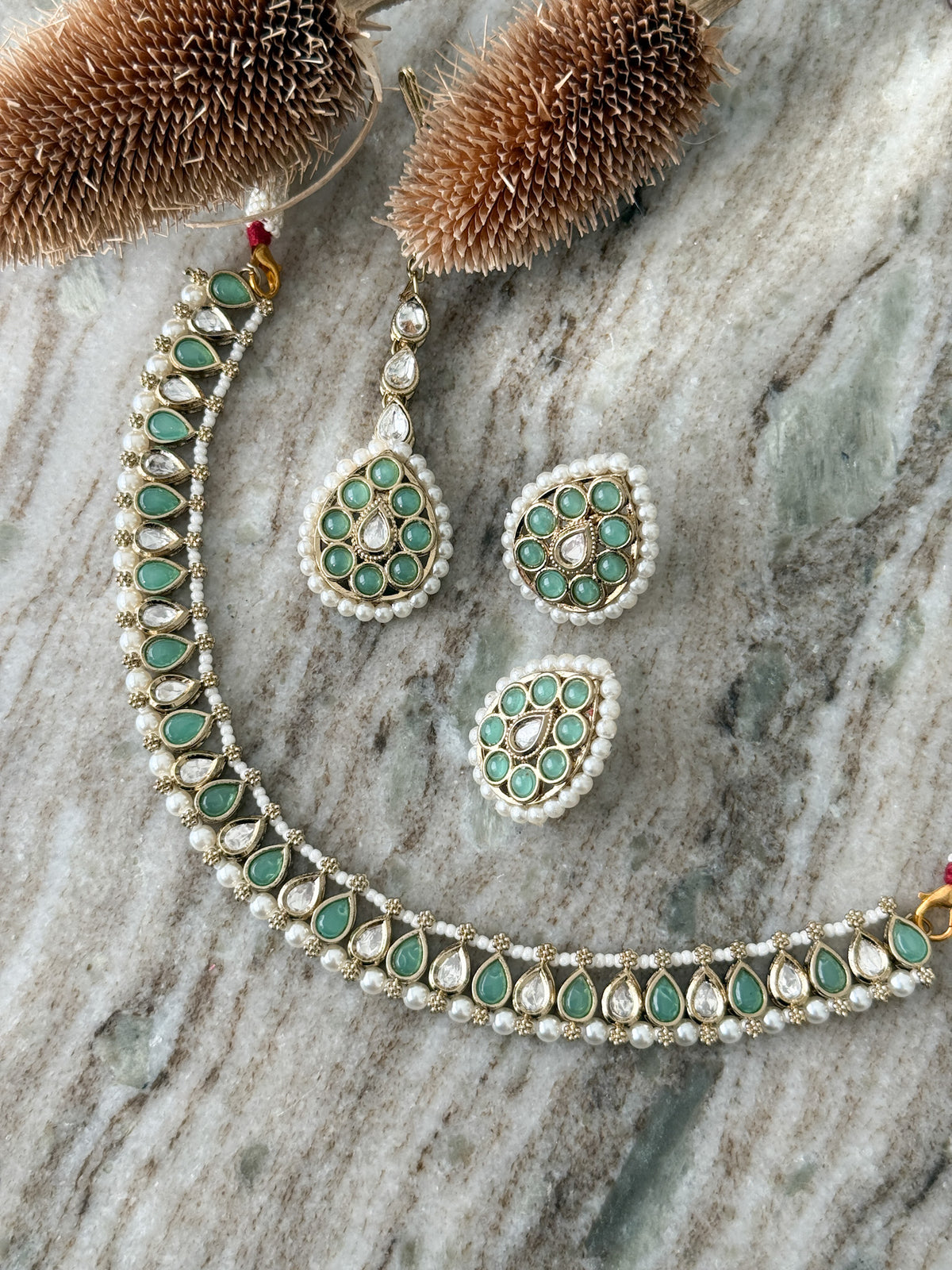 SARA Necklace Set