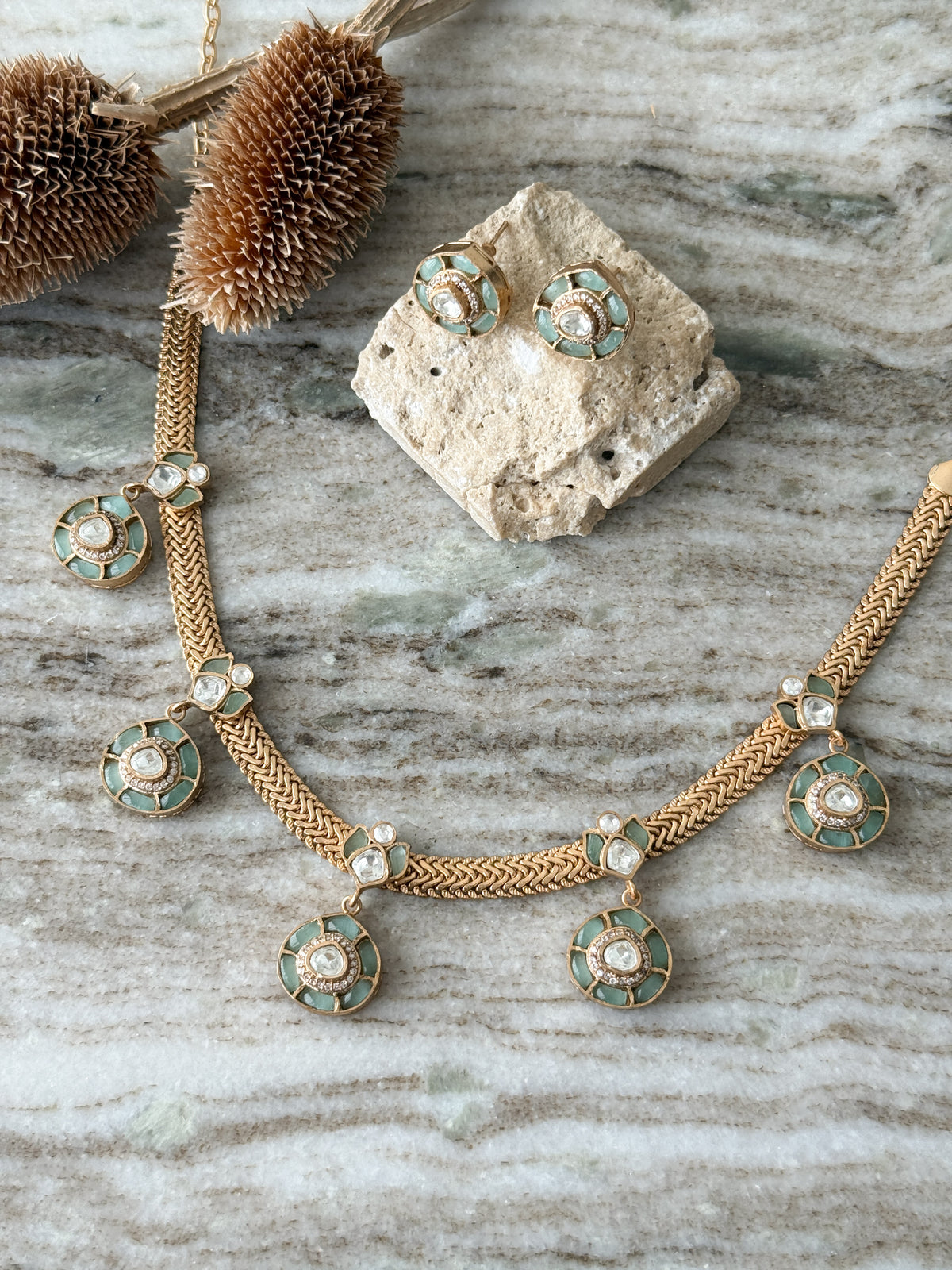 AMARI Necklace Set